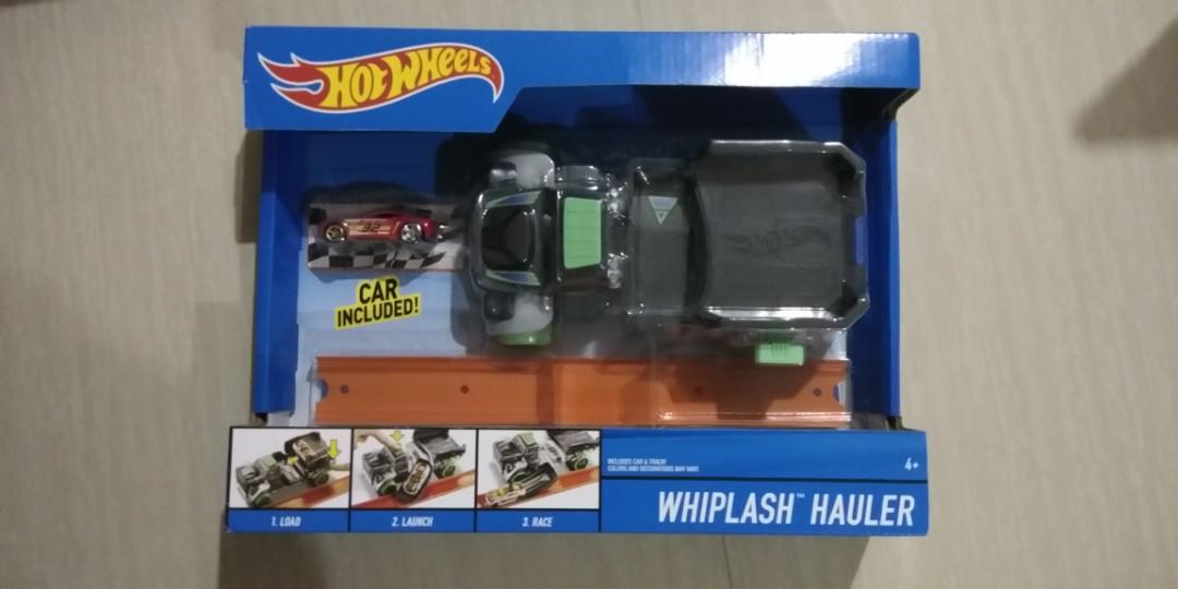 hot wheels whiplash hauler
