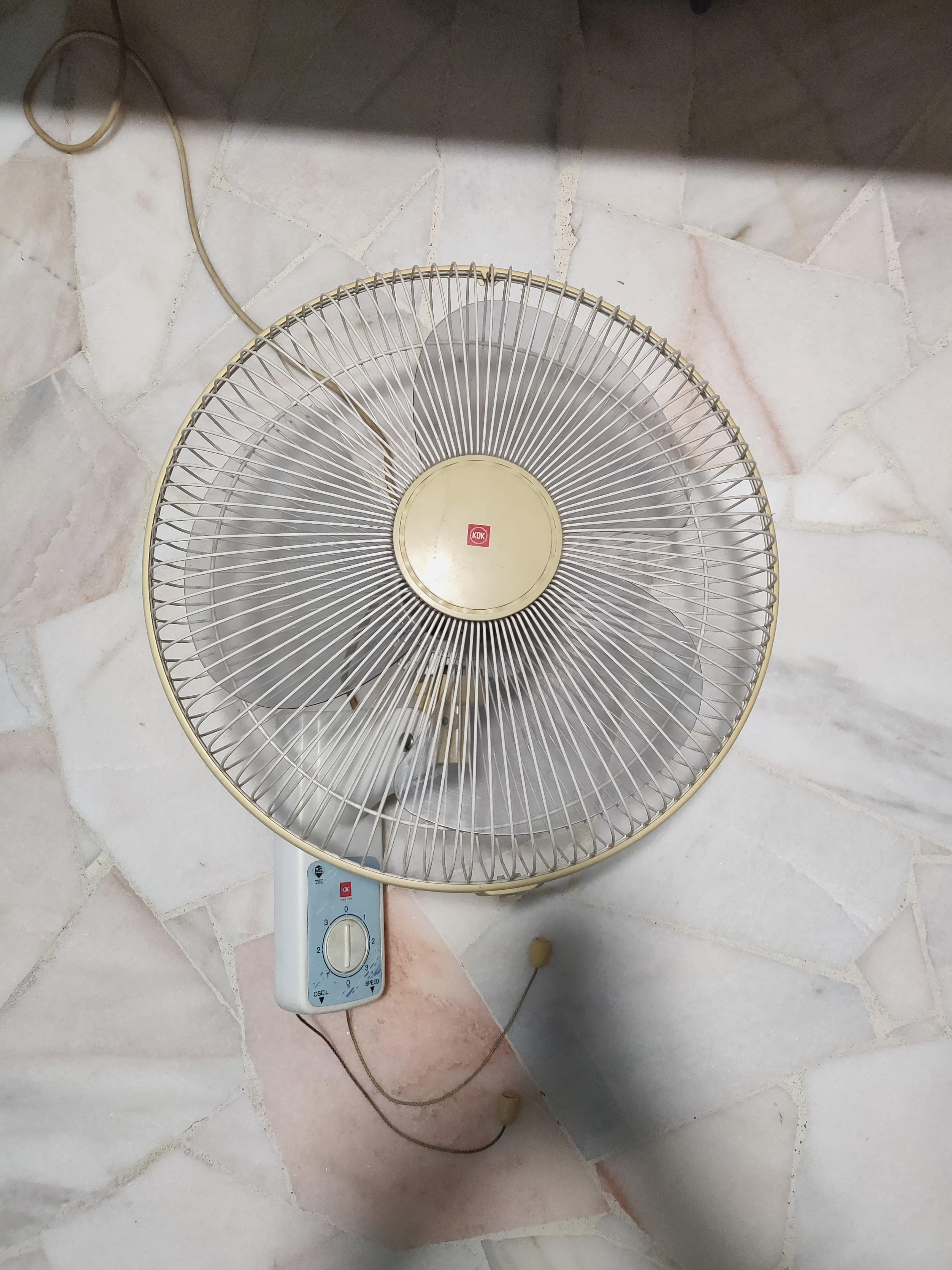 Kdk Wall Fan Kc40h Home Appliances Cooling Air Care On Carousell