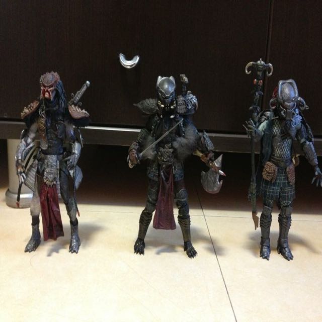 NECA Custom Made Predators #4, Toys 