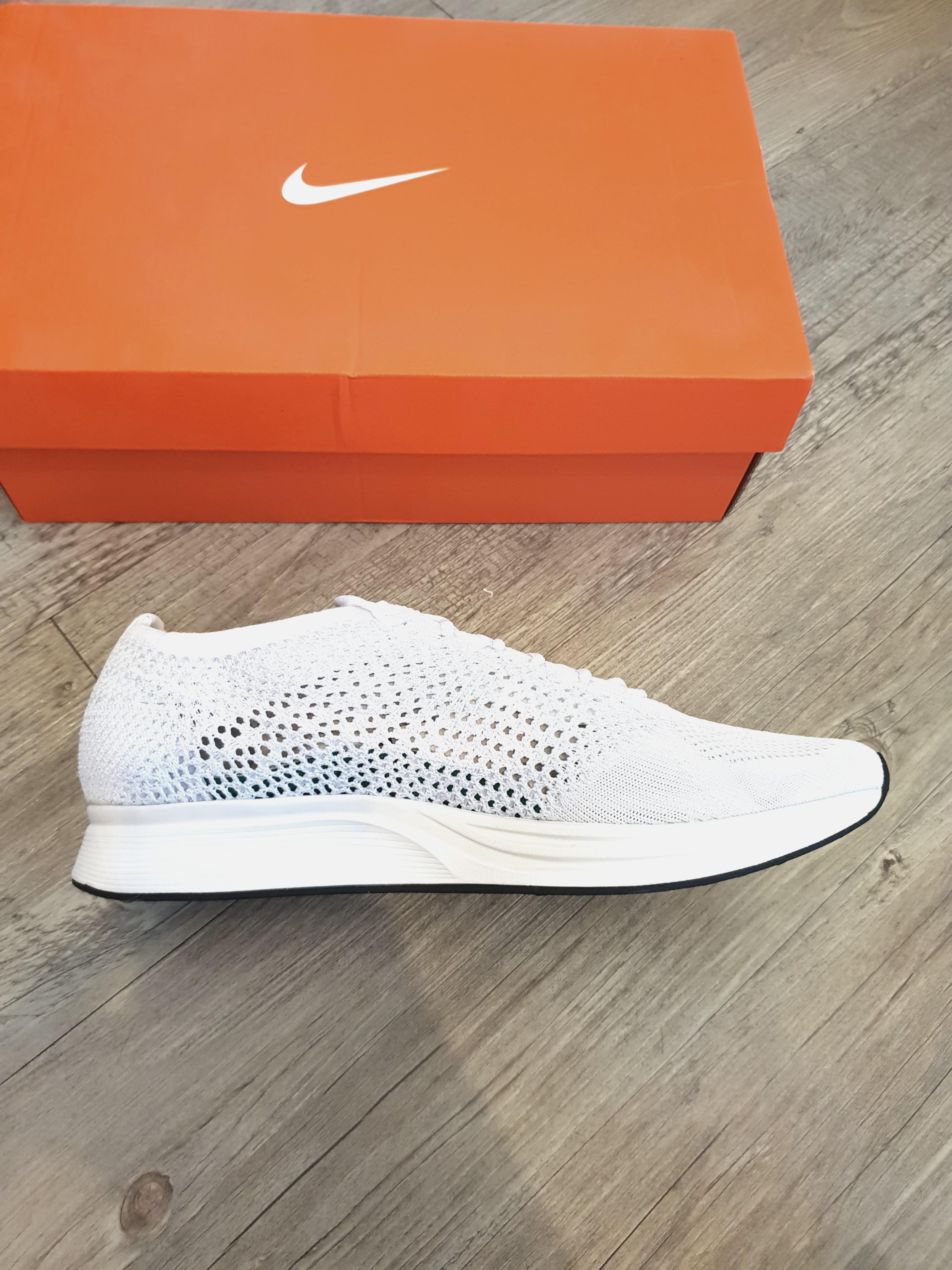 Nike Flyknit Racer Triple White Goddess BELOW RETAIL Men s
