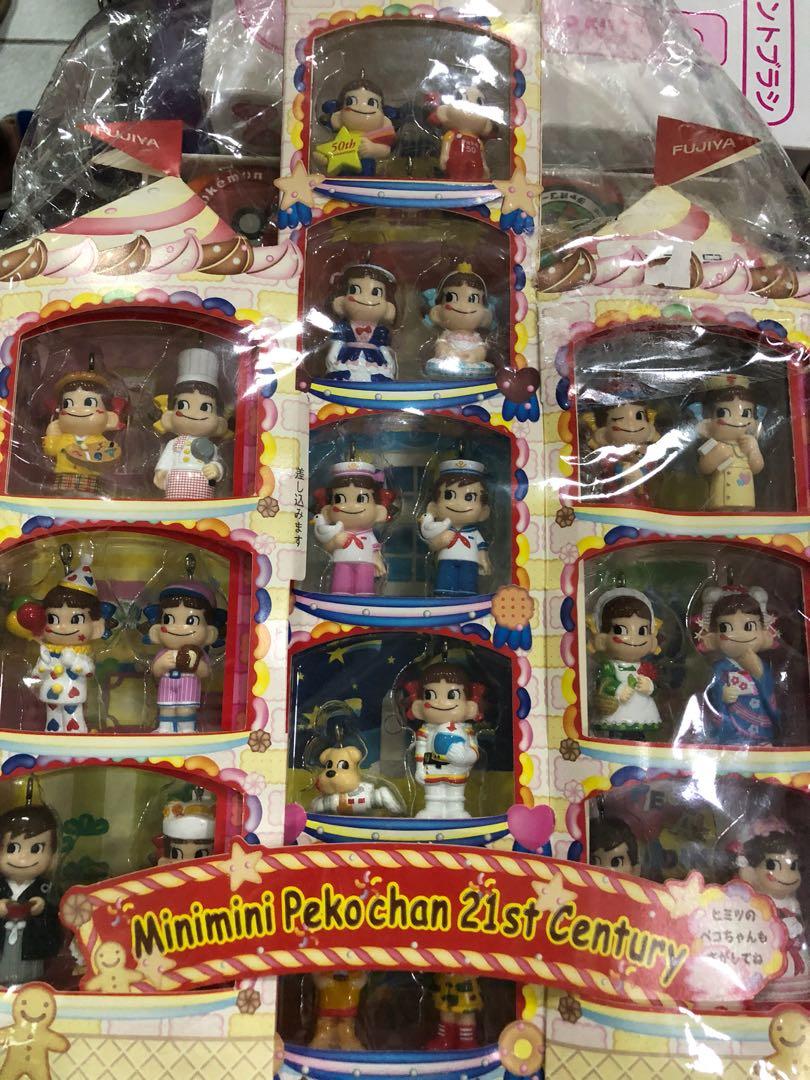 Minimini Pekochan 21st Century 12体セット 不二家|ペコ＆ポコ 21世紀