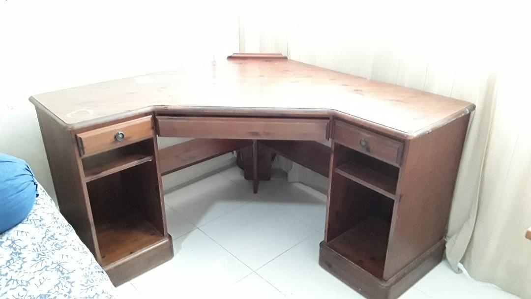 Free Uk Solid Pinewood Corner Desk Furniture Tables Chairs On