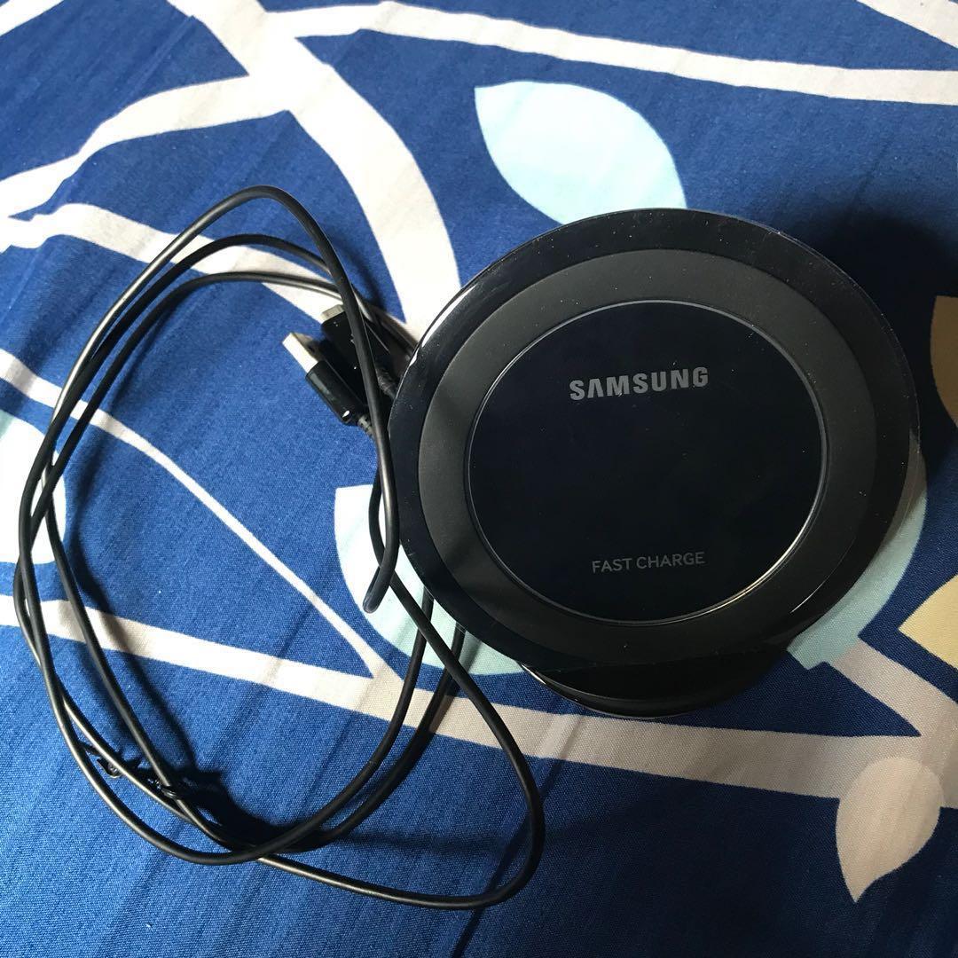 Samsung Wireless Charger, Mobile Phones & Gadgets, Mobile & Gadget