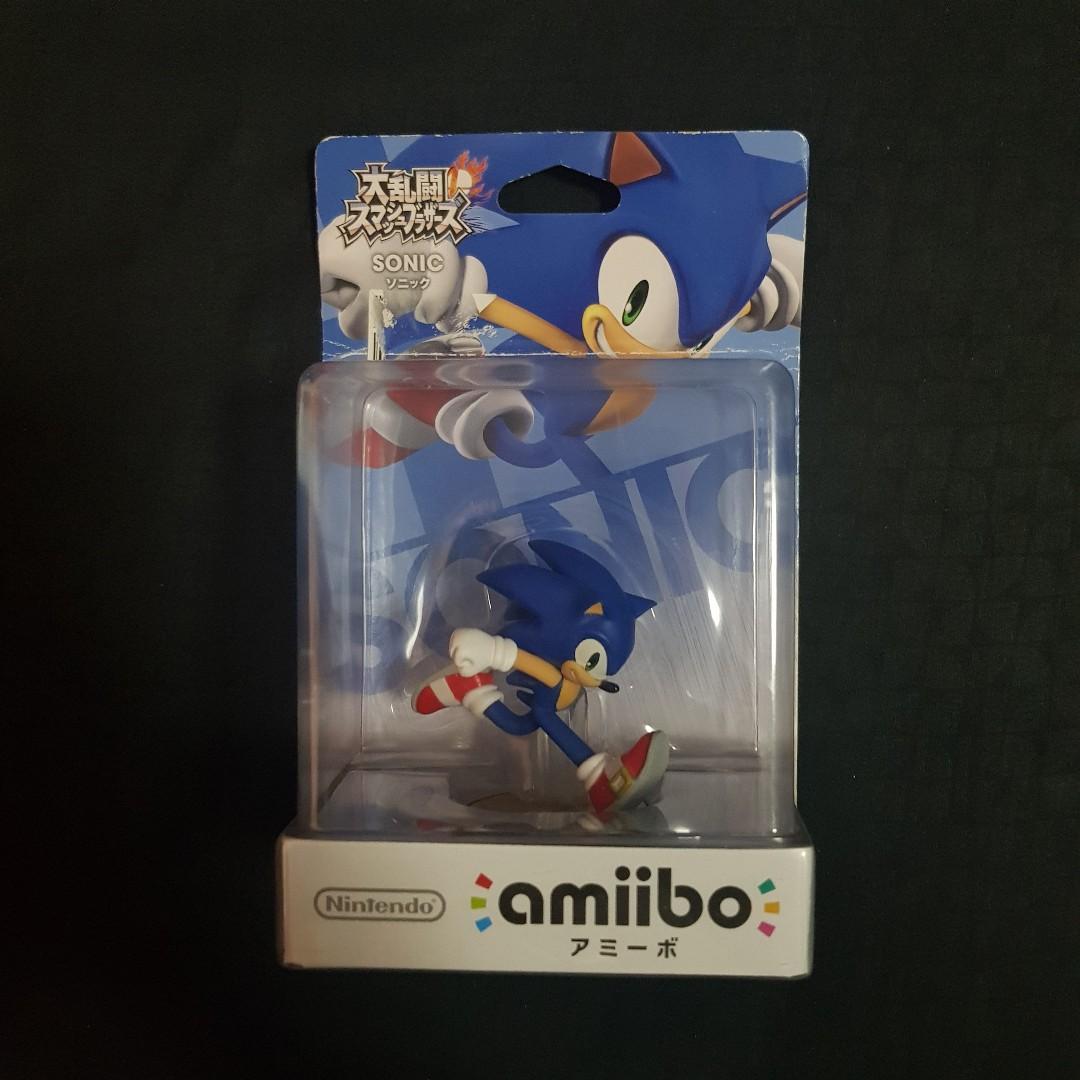 super smash bros sonic amiibo