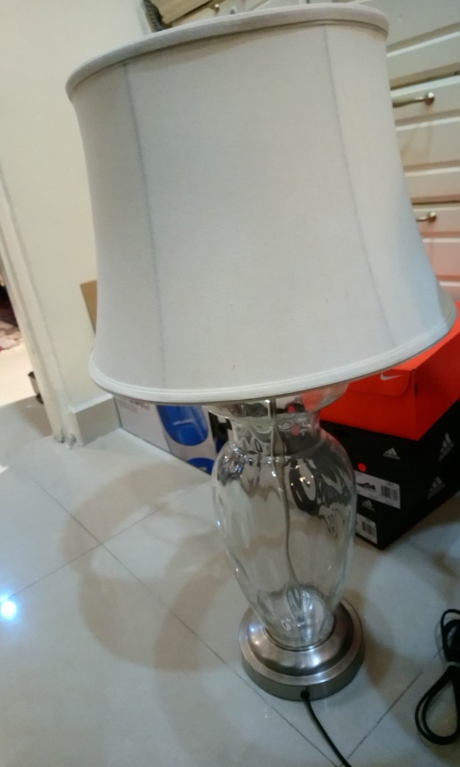 ssf table lamp