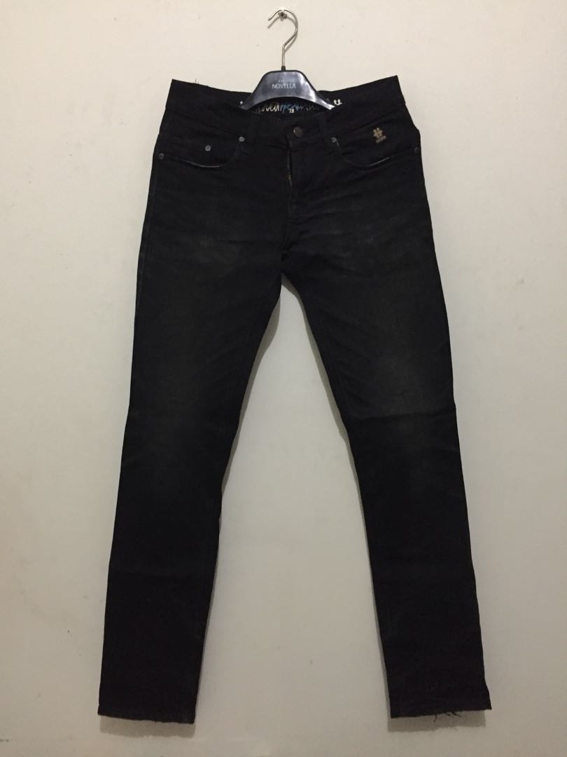 Celana Jeans Heaven Skateboards Premium Denim, Fesyen Pria, Pakaian ,  Bawahan di Carousell