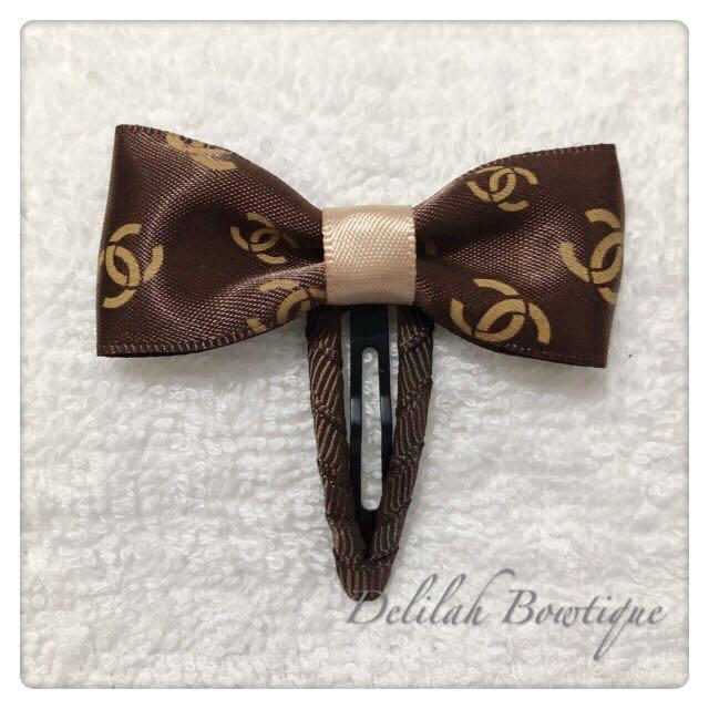 Chanel Hair Bow Hair Clip, Women's Fashion, Watches & Accessories, Hair