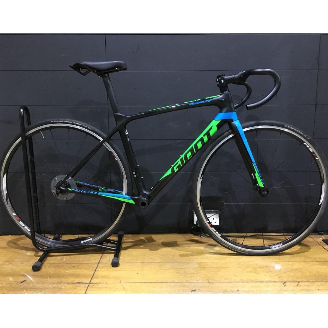 Custom Giant Tcr Advance Pro 1 Road Bike Bicycles Pmds Bicycles Road Bikes On Carousell