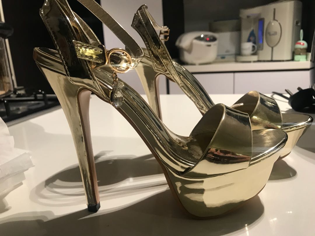 Gold platform high heels hotsell