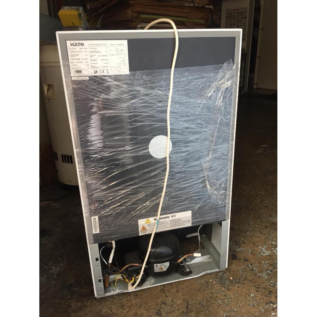 Kuche Mini Fridge, TV & Home Appliances, Kitchen Appliances