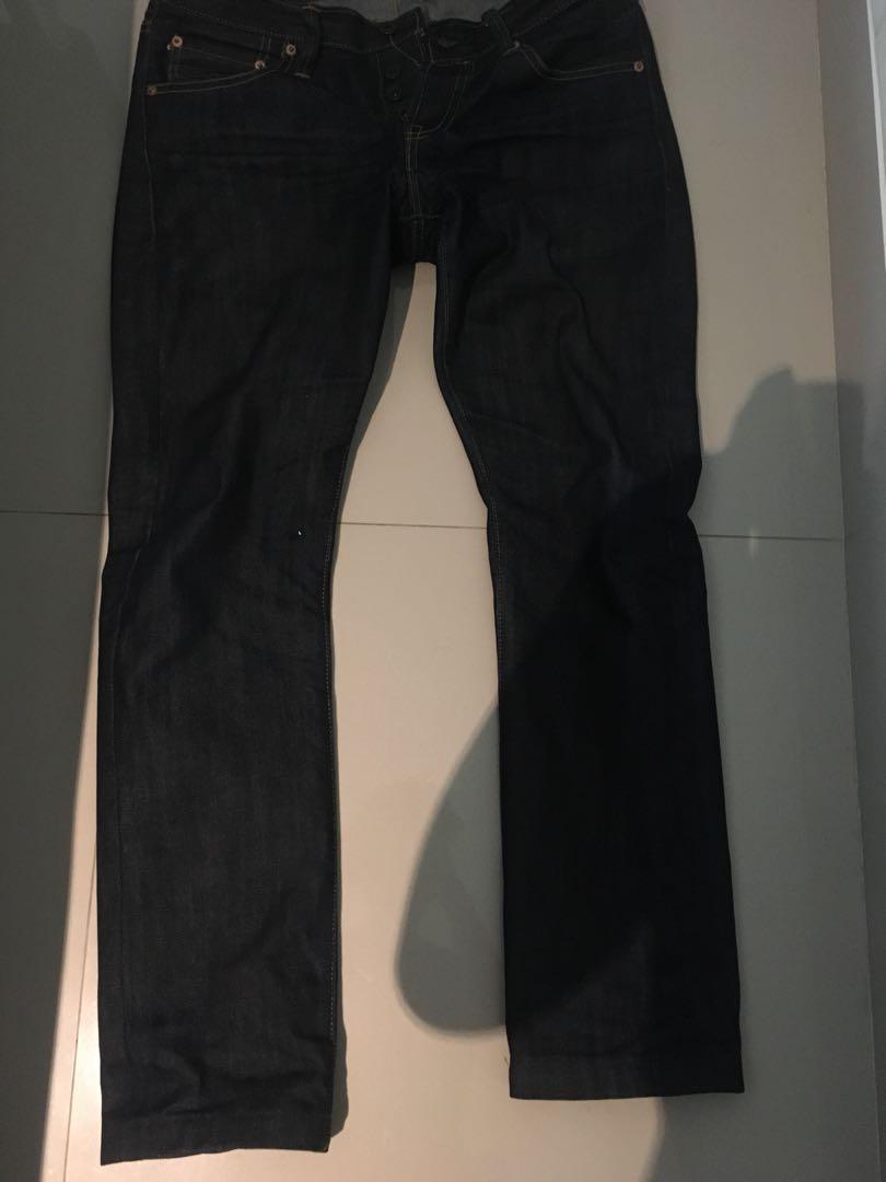 momo jeans, Fesyen Pria, Pakaian di Carousell