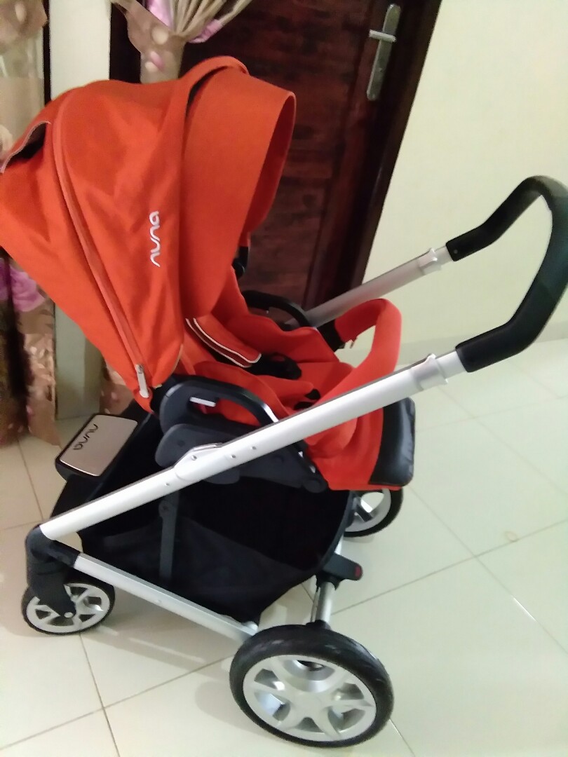 Nuna Mixx Bayi Anak Kereta Kursi Goyang Gendongan Bayi di