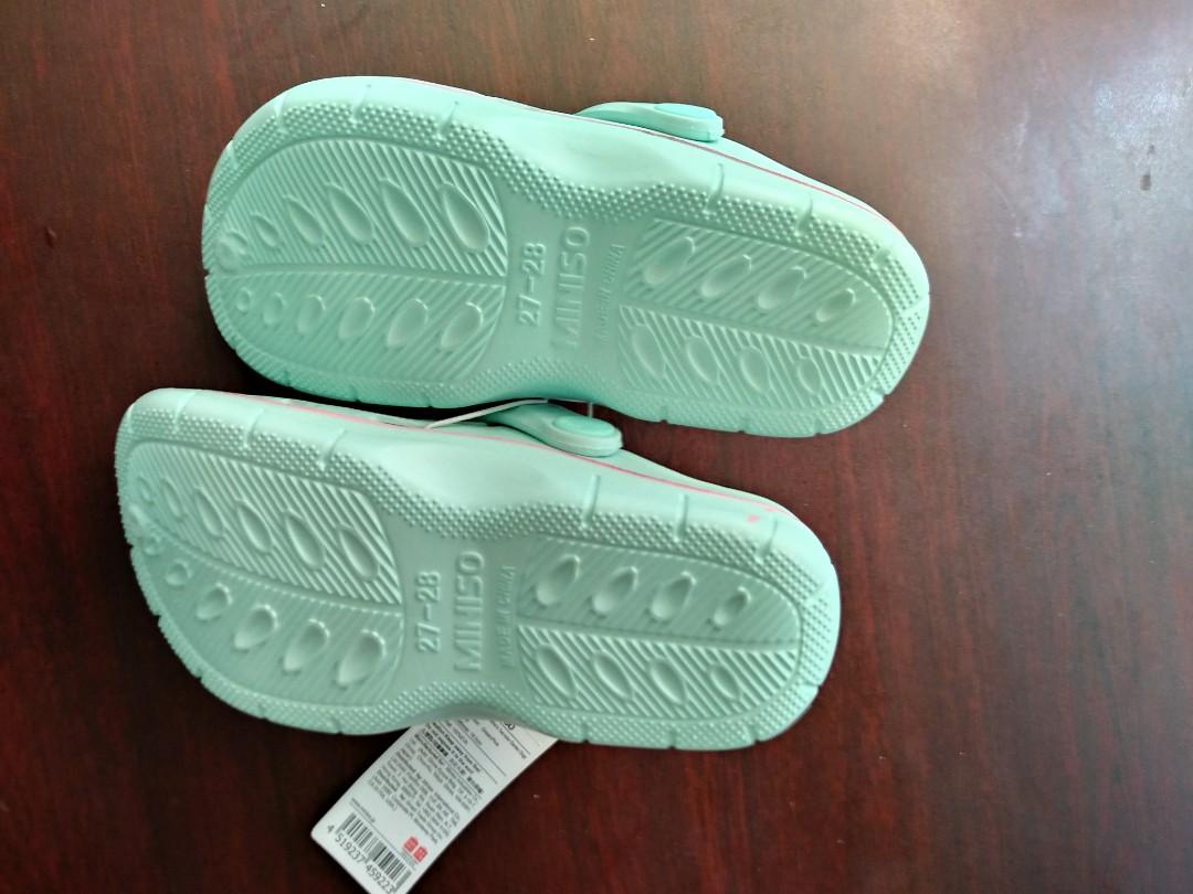 crocs miniso