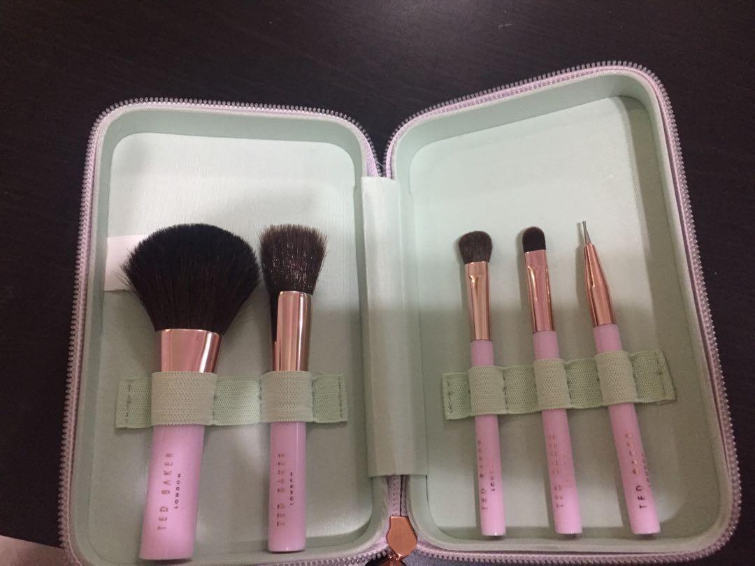 ted baker make up brushes