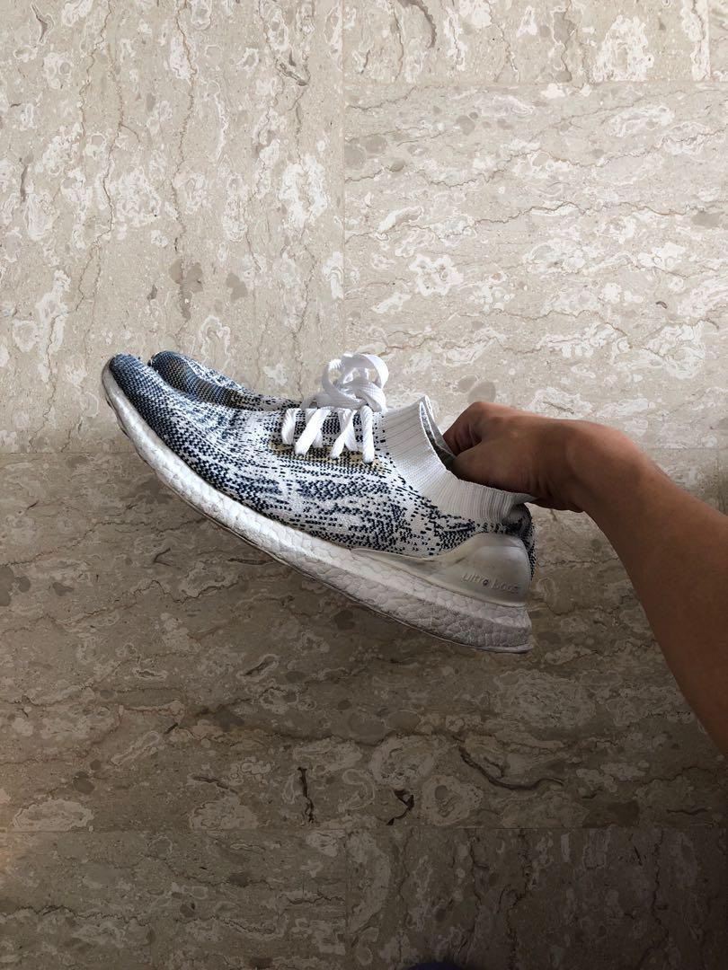 Ultra boost uncaged deals oreo on feet