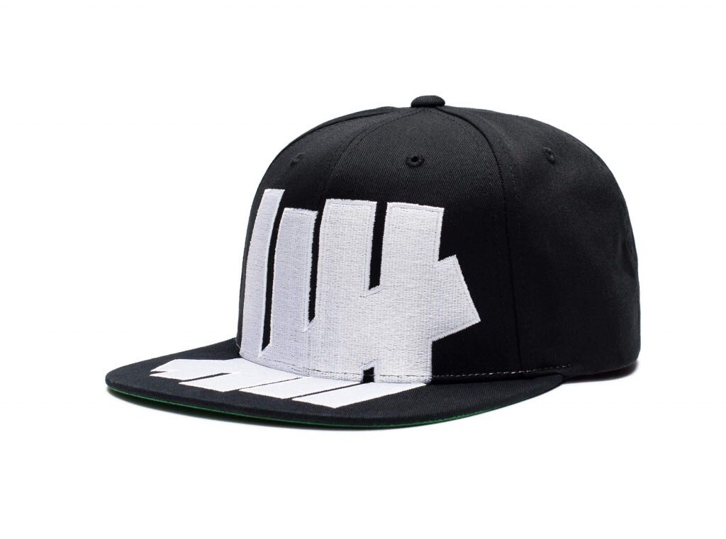 undefeated icon snapback