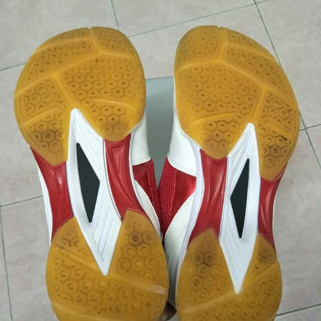 Yonex shb 65aw outlet