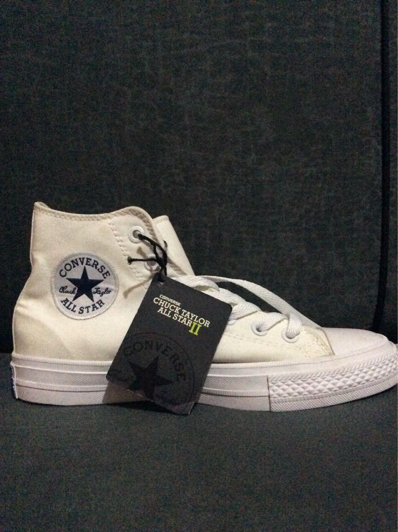 all star chuck taylor 2 white