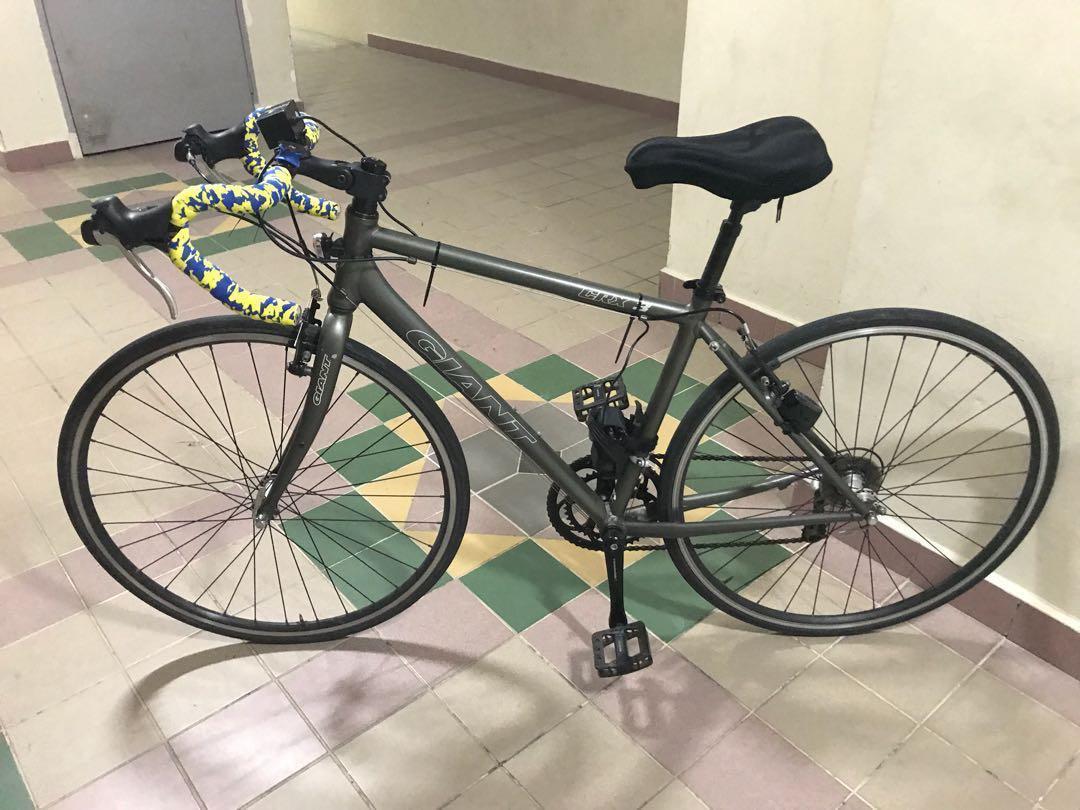 Giant CRX frame road bike, Bicycles & PMDs, Bicycles, Road Bikes on