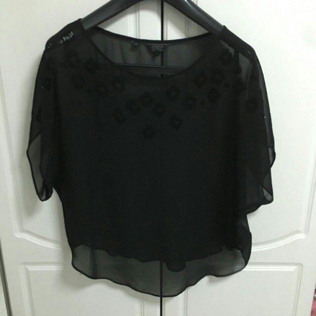 guess black blouse