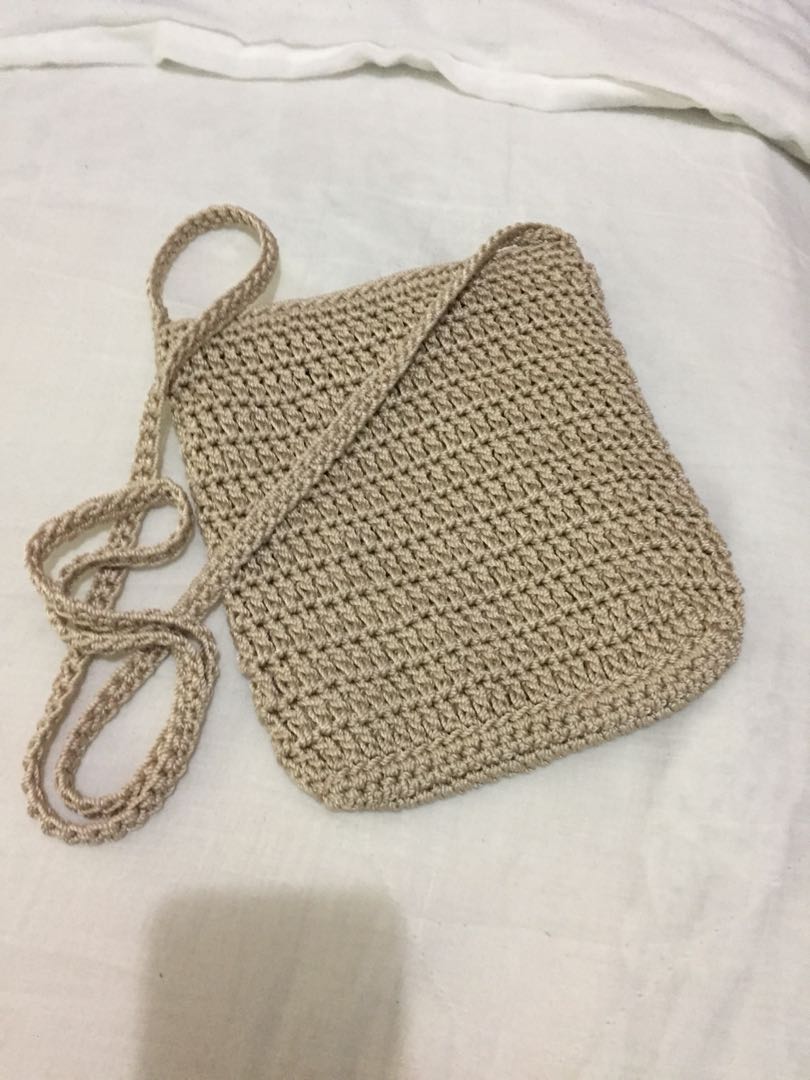 knitted sling bag