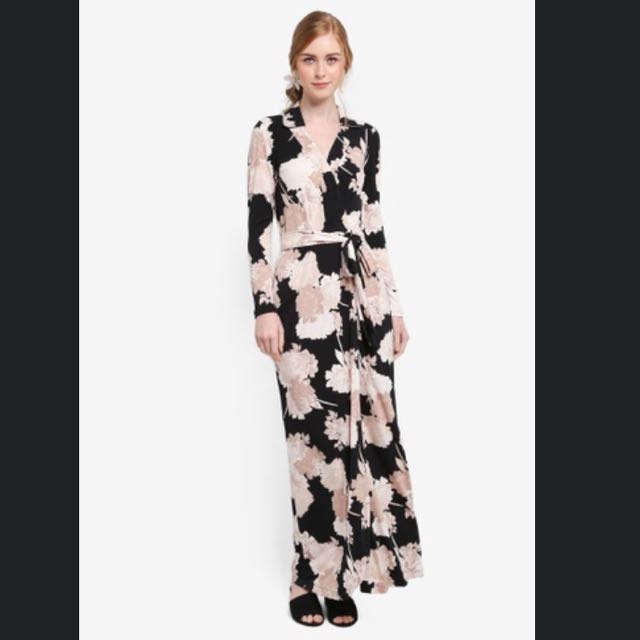 lubna wrap dress