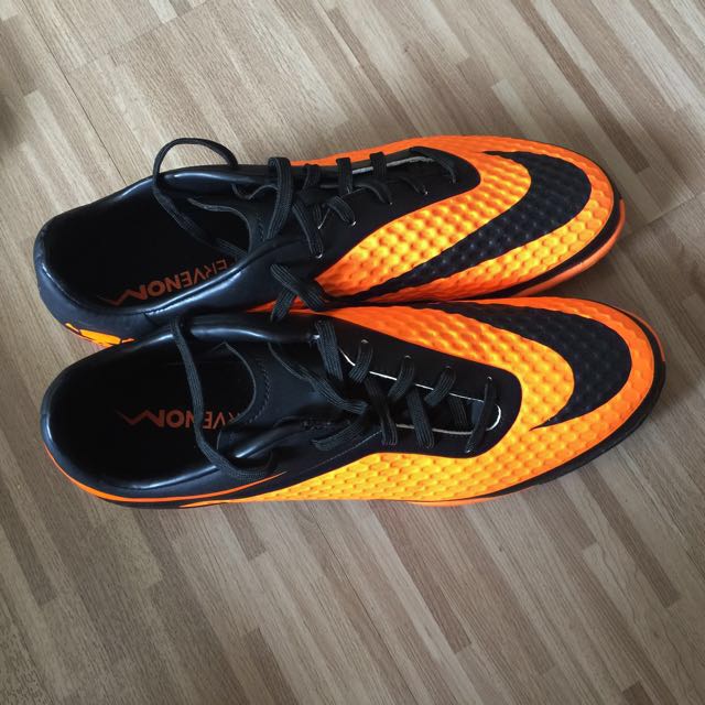 nike hypervenom phantom indoor