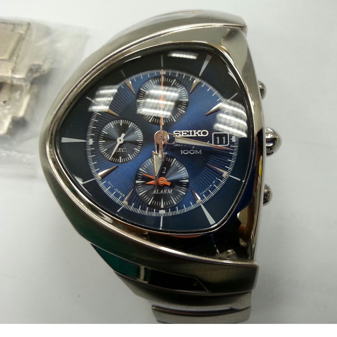 Seiko Men's Chronograph Assymetrical Streamline Ventura SNA753P1: used but  really looks like brand new, Mobile Phones & Gadgets, Wearables & Smart  Watches on Carousell