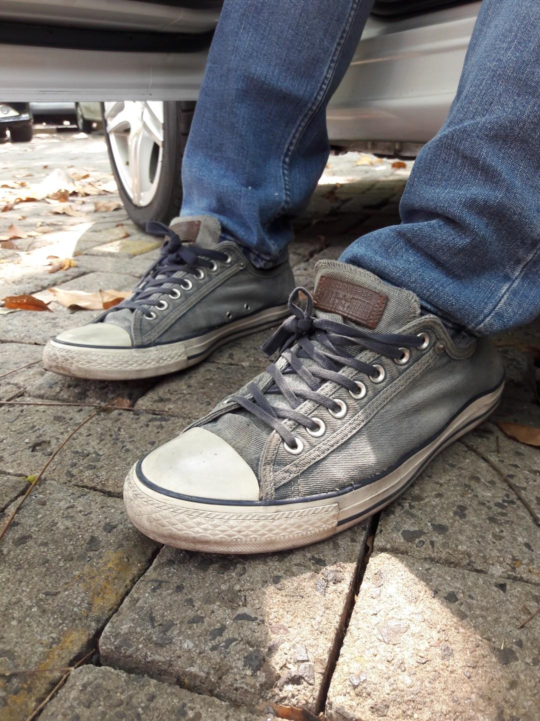 harga converse jeans