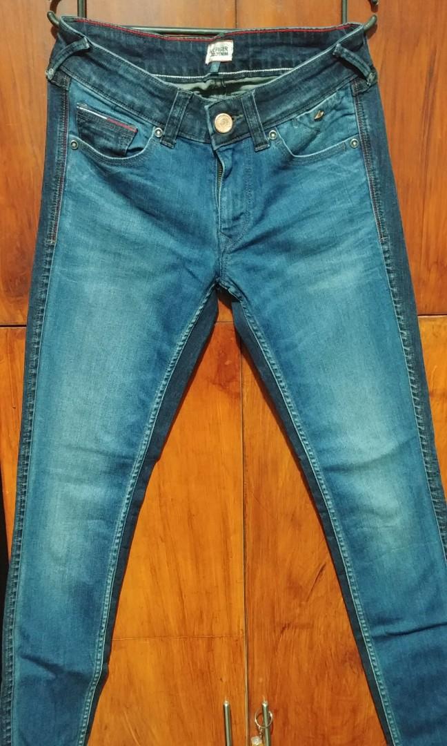 tommy hilfiger sale jeans