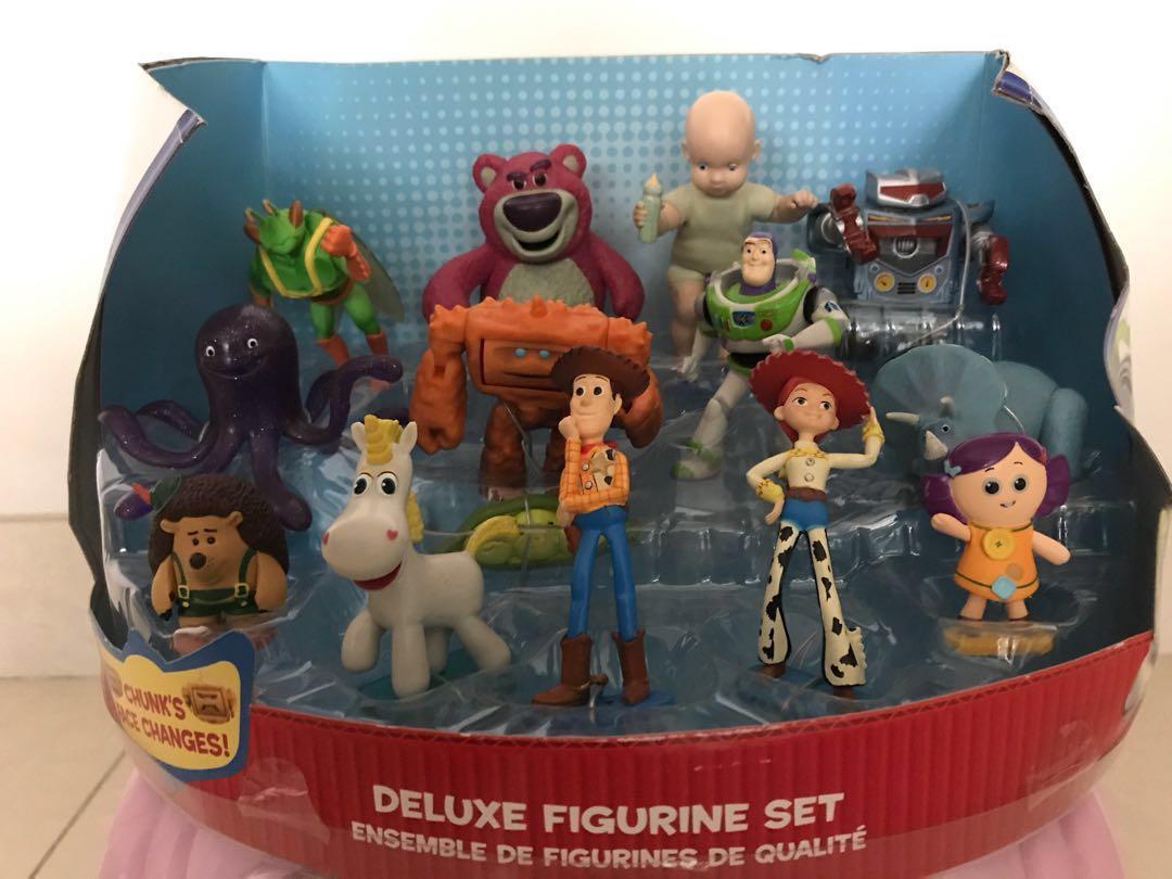 Toy story deluxe outlet action figure set