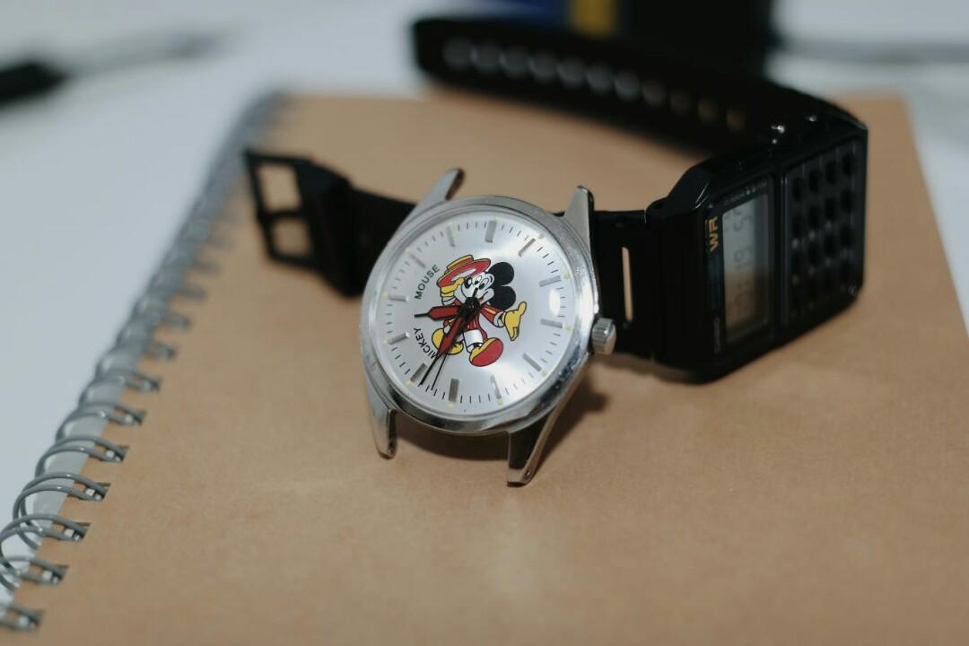 seiko mickey mouse automatic watch
