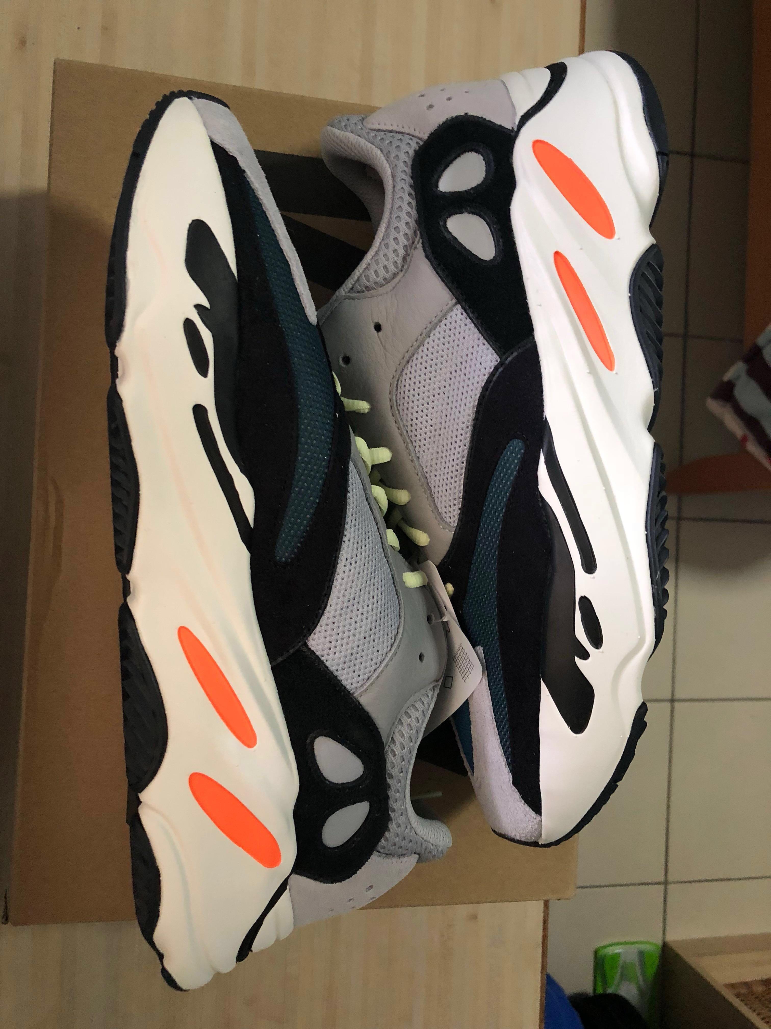 yeezy 700 11.5
