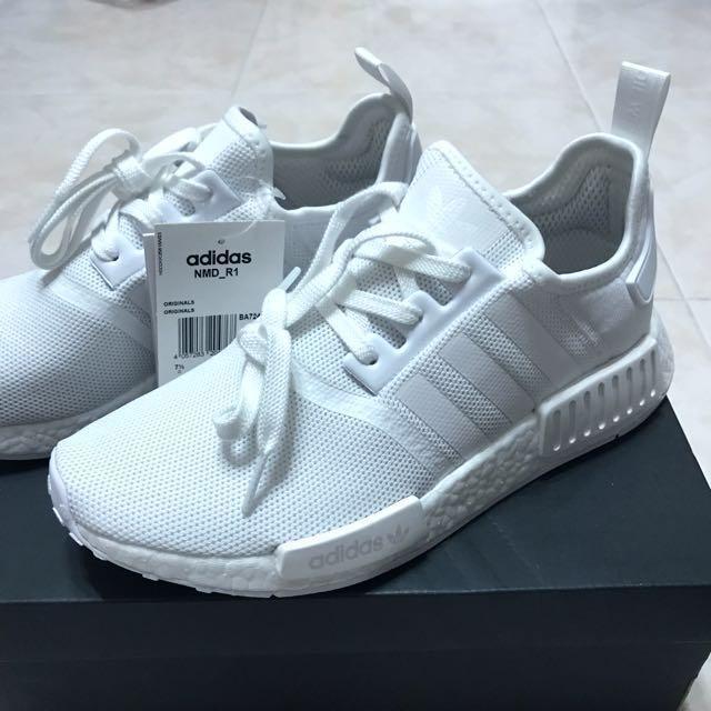 nmd r1 triple white