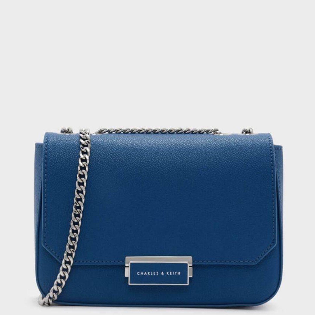 Beg tangan jenama charles & keith clearance