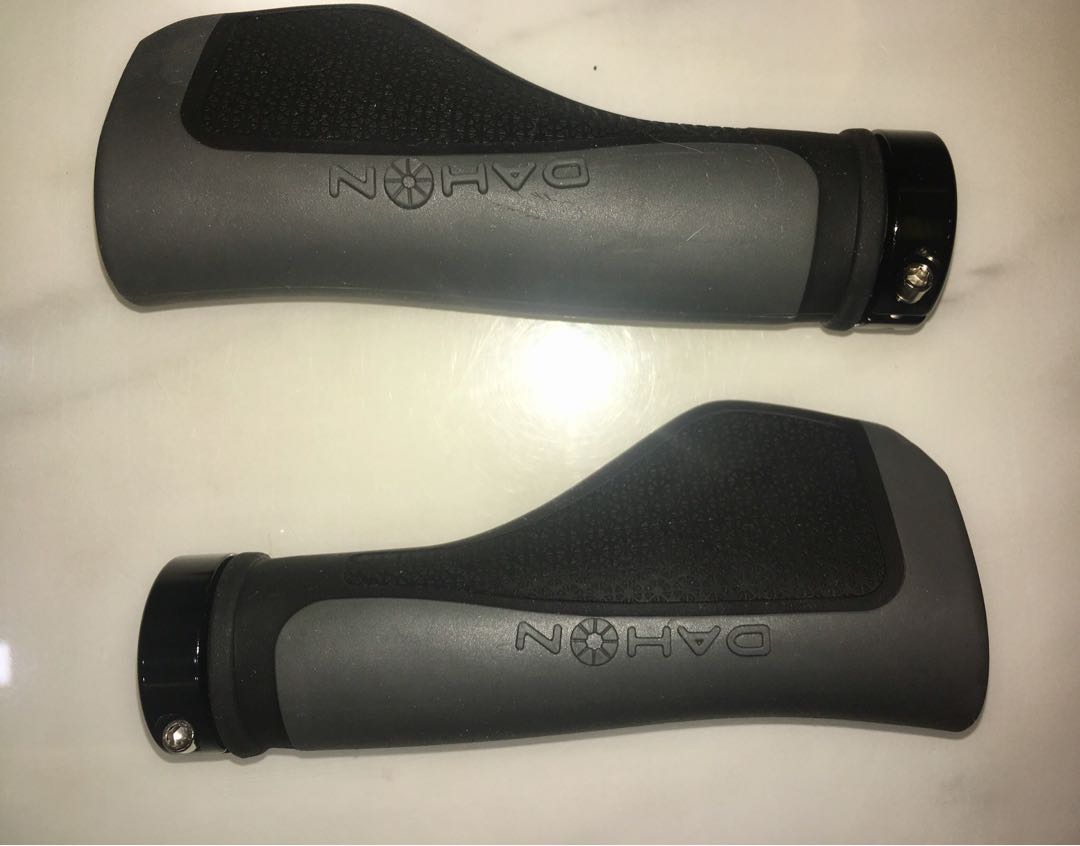 Dahon handlebar grips on sale