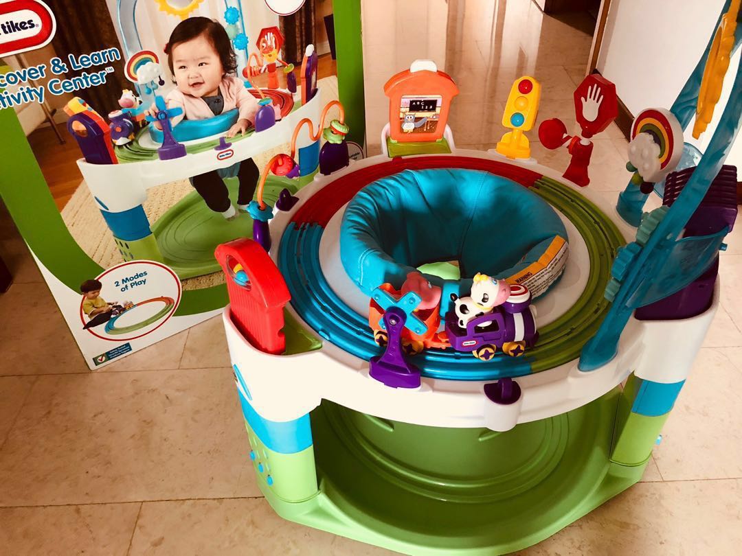 Little tikes discover learn shop activity center