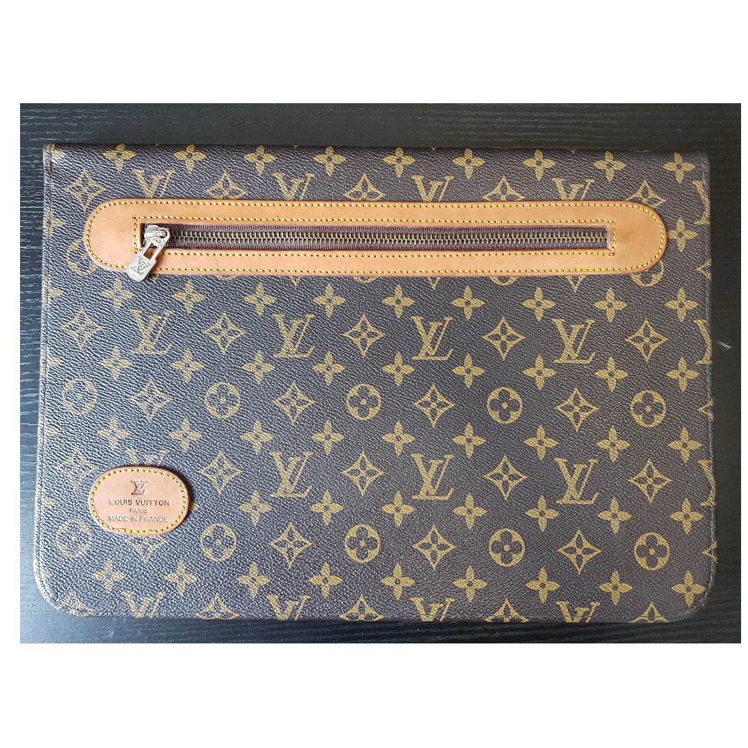 BN Louis Vuitton LV Laptop Sleeve Hard Case Monogram 13 Brown w zippers,  Computers & Tech, Parts & Accessories, Other Accessories on Carousell