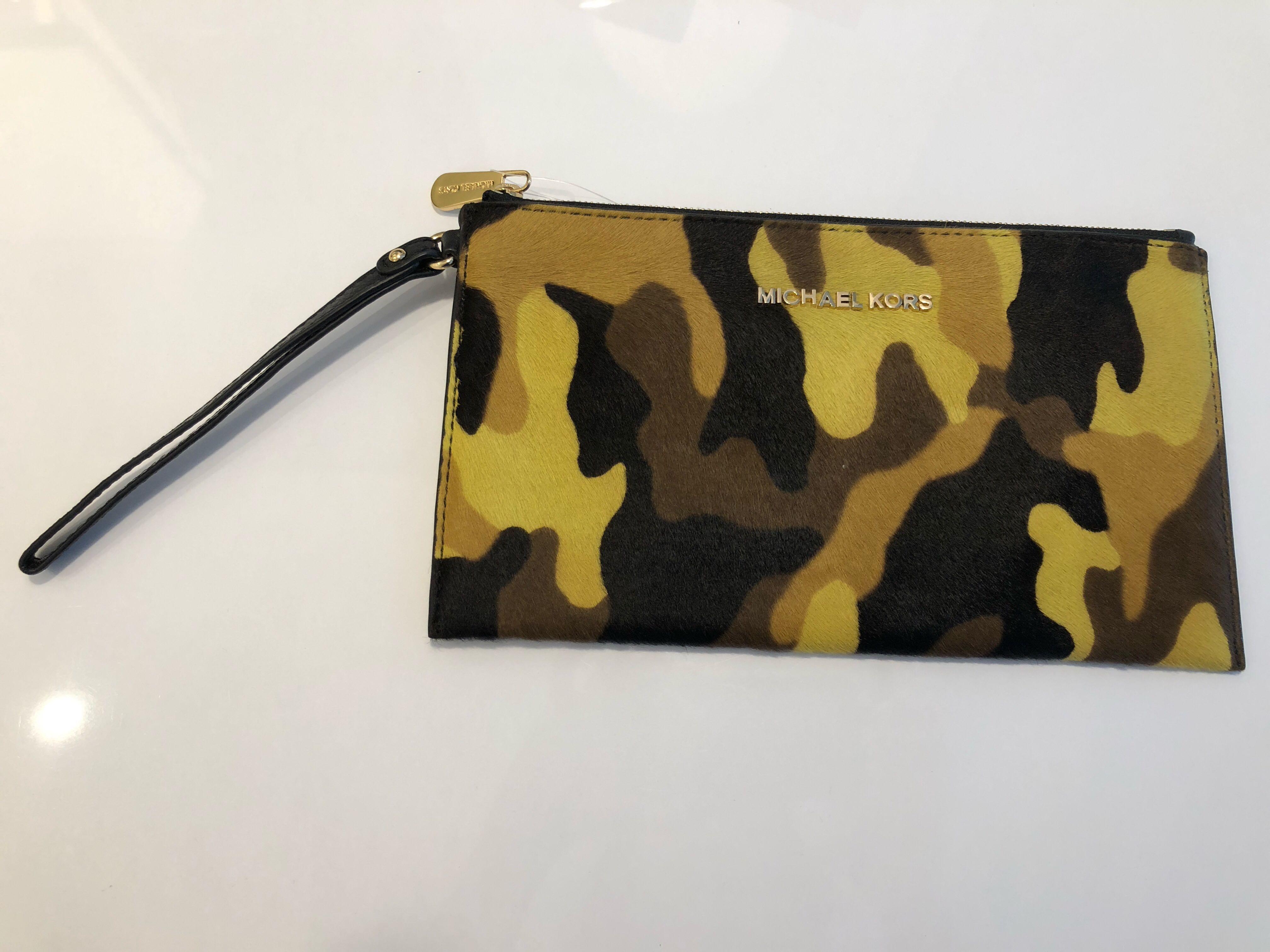 michael kors flat clutch