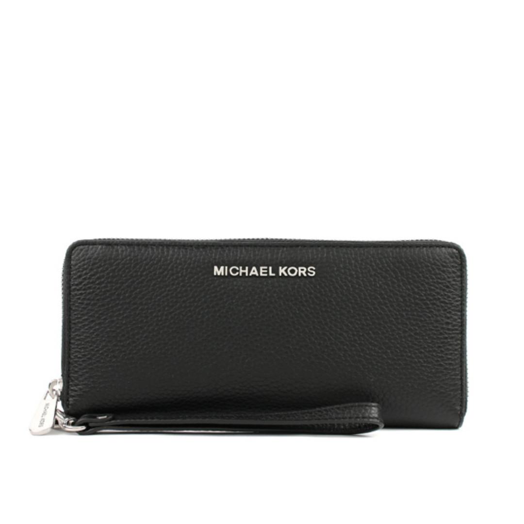 michael kors black wallet with silver hardware