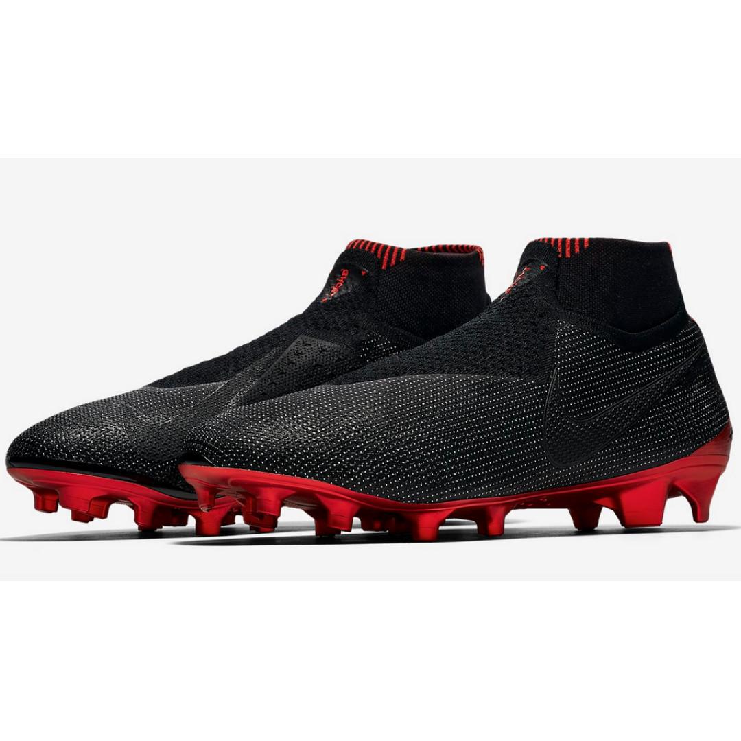 Nike Men 's PhantomVSN Pro React DF TF Soccer Shoes .