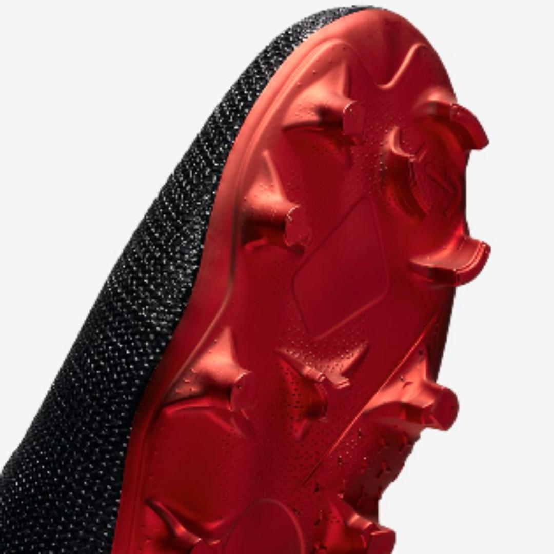 Nike PhantomVSN 2 Future DNA en 2020 Zapatos de fútbol .