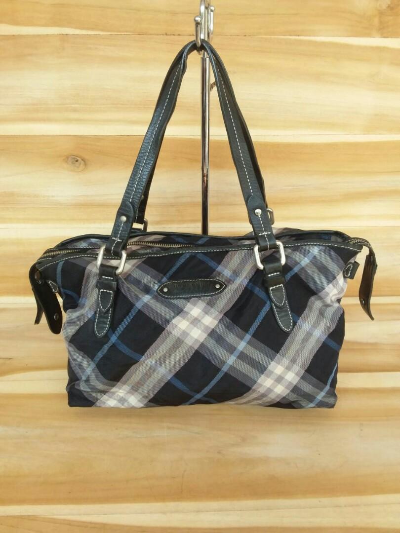 Preloved Authentic Burberry Blue Label