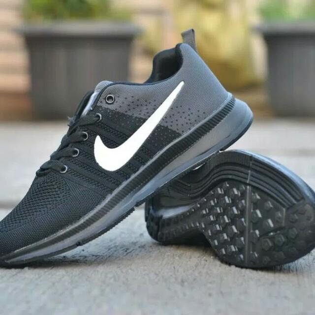 sepatu nike lunar