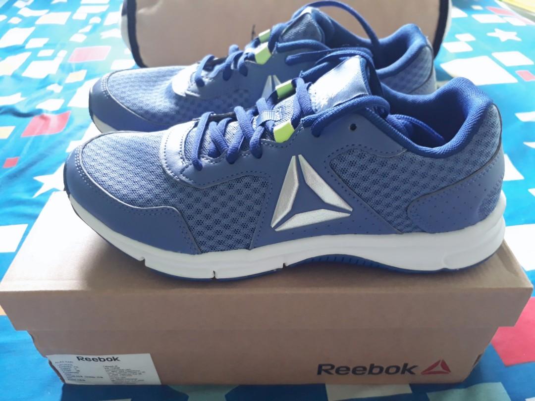 Sepatu Reebok Express Runner Women Fesyen Wanita Sepatu di Carousell