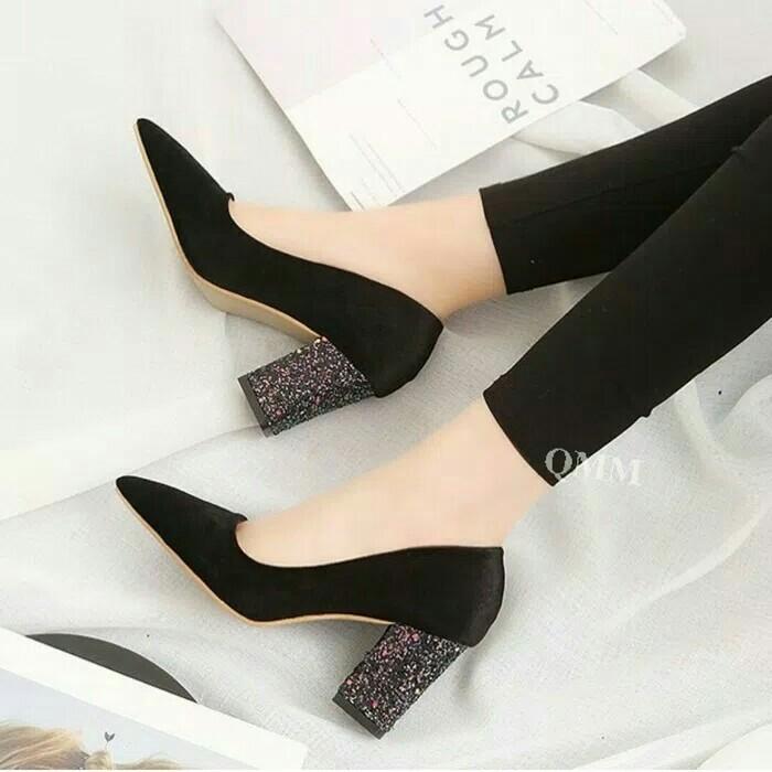 Sepatu Sandal High Heels Hak Tahu Gliter Hitam Fesyen Wanita Sepatu Di Carousell