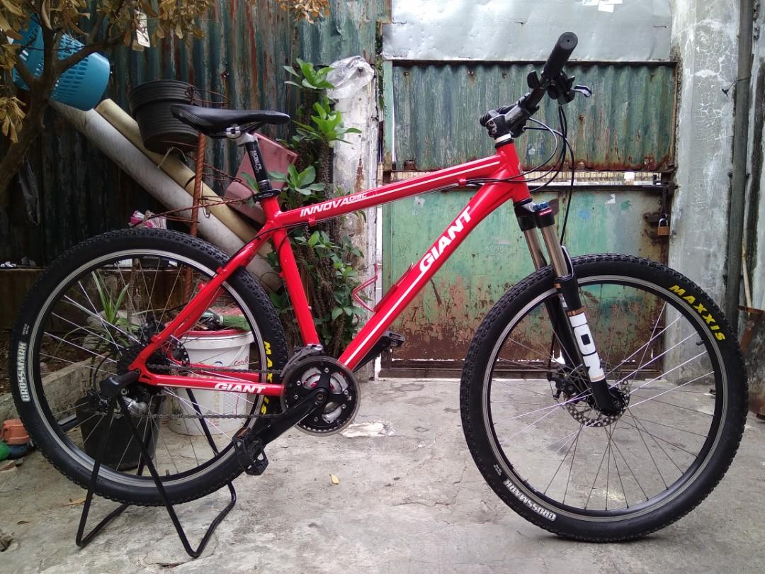 sepeda giant hybrid