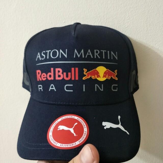f1 caps 2018