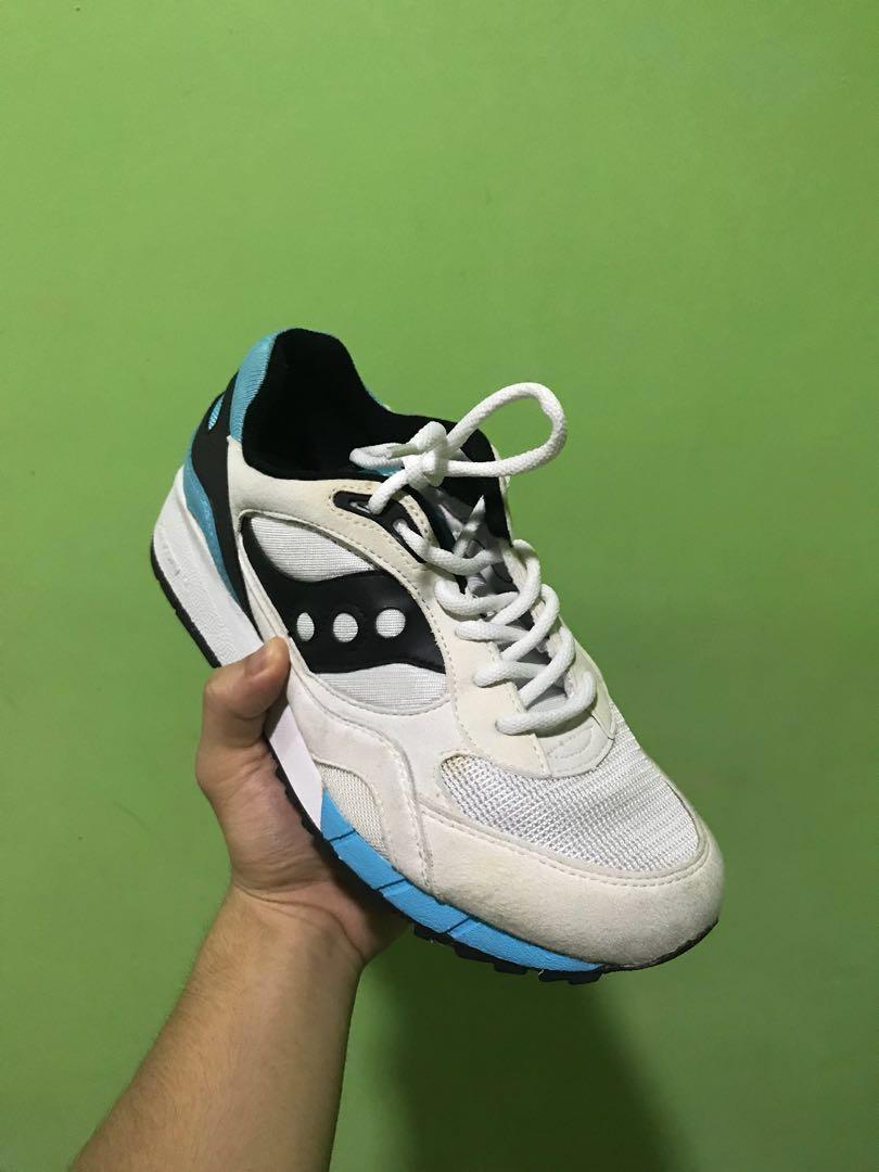 STEAL Saucony 6000s Bermuda Pack and Toothpaste Pack