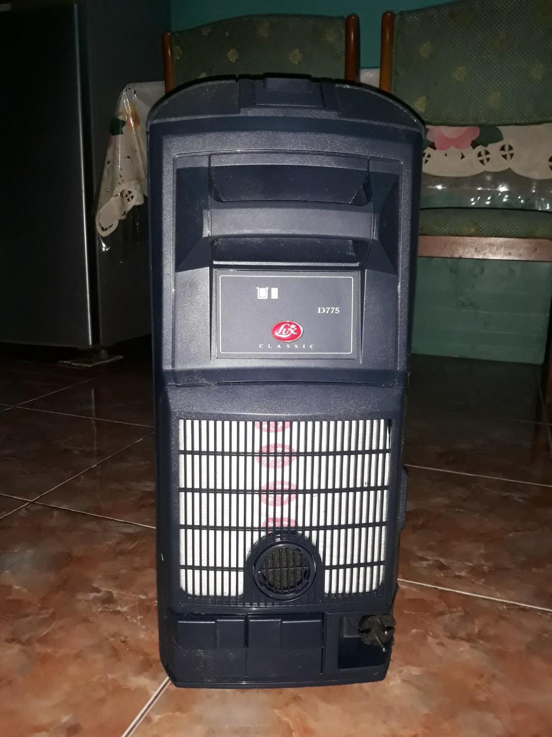 Vacuum Cleaner Penyedot Debu Lux Mad In Italy Elektronik Lainnya Di Carousell